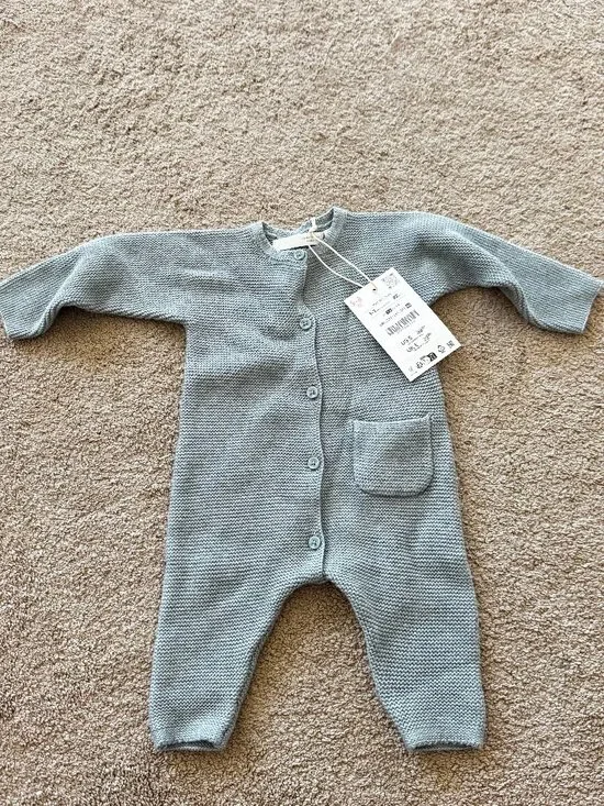 Zara Knit Long Sleeve Baby Onesie/Bodysuit - Green/Blue - Picture 2 of 3